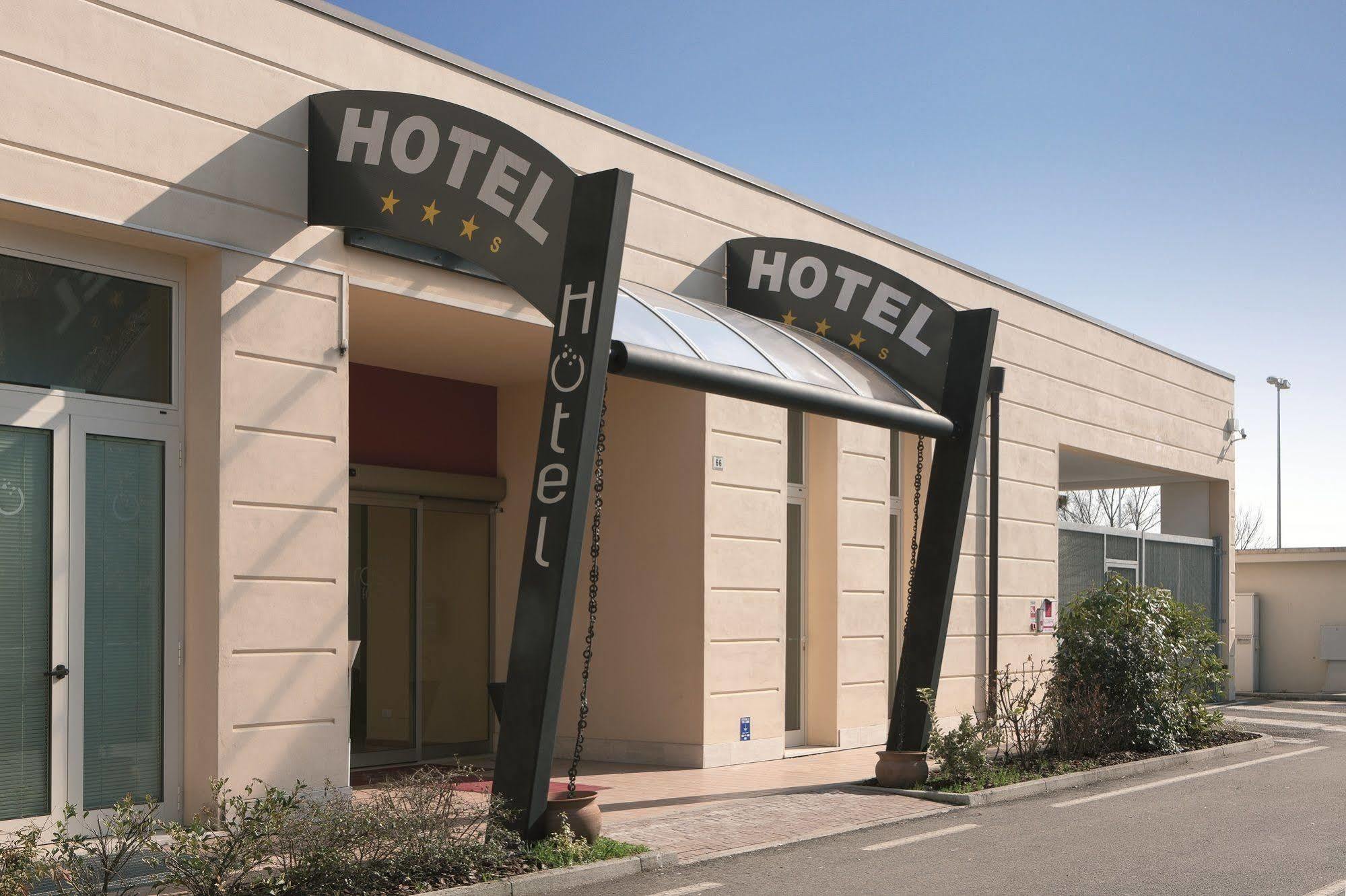Rosso Frizzante Hotel Sorbara Exterior photo